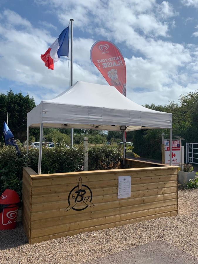 Camping Les Carolins Saint-Lo-d'Ourville Ngoại thất bức ảnh